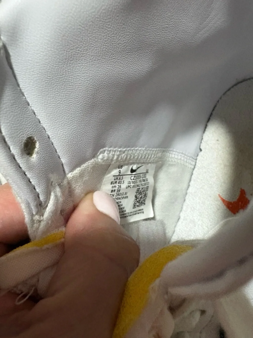 Nike Blazer Mid ‘77 Vintage White/Black High Top Sneakers